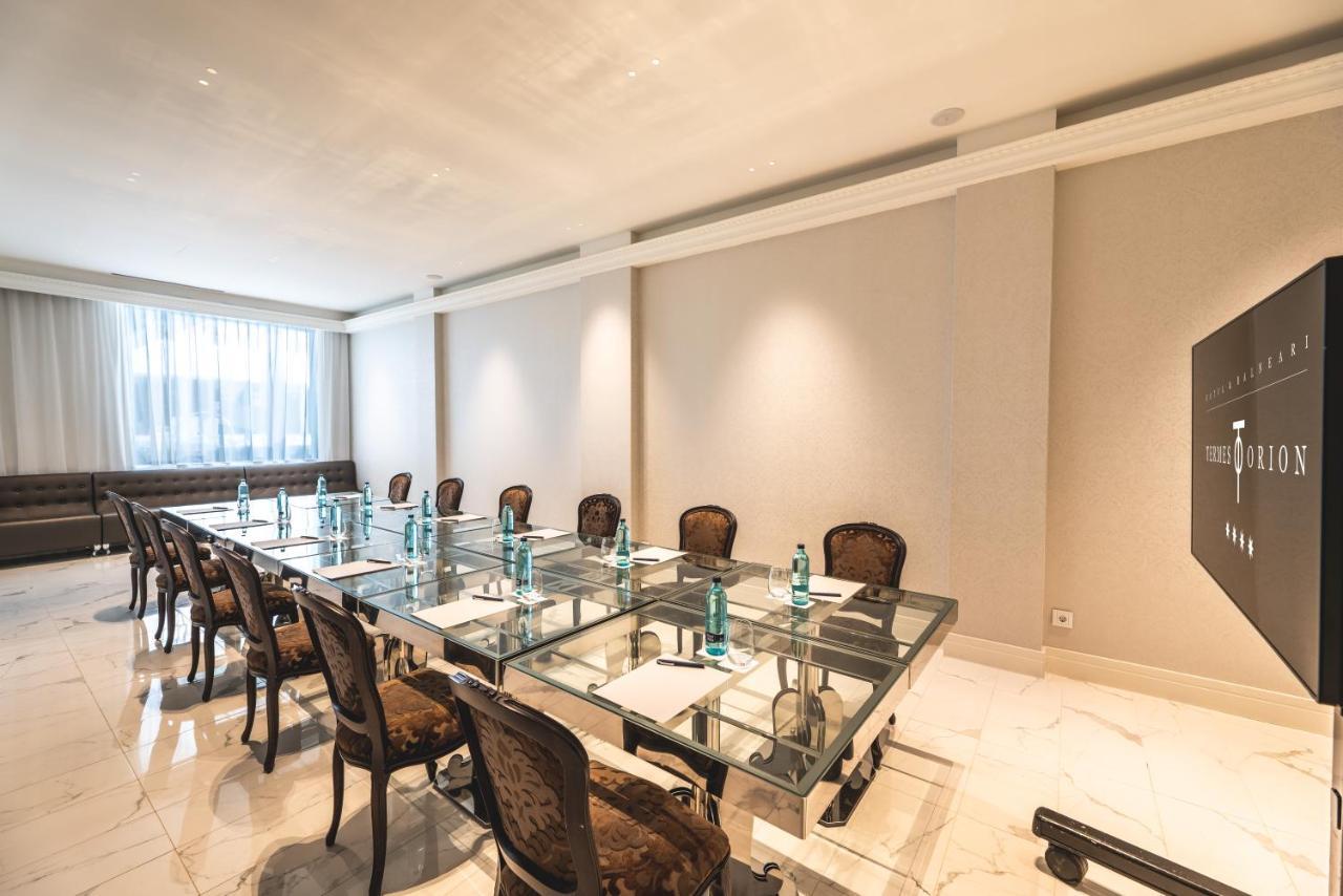 Hotel Balneari Termes Orion Santa Coloma De Farners Dış mekan fotoğraf