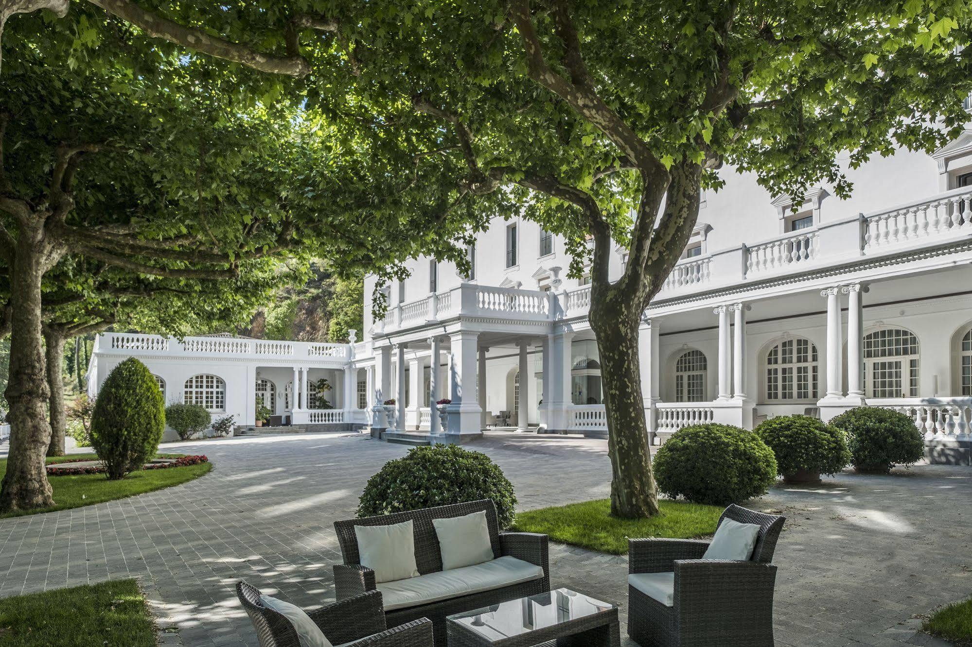 Hotel Balneari Termes Orion Santa Coloma De Farners Dış mekan fotoğraf